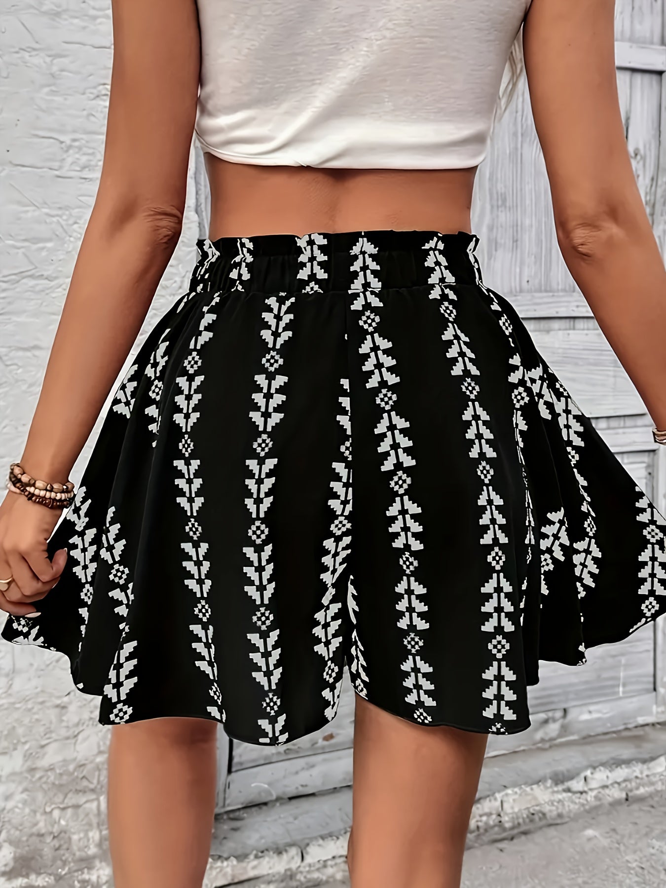 Pantalón estampado Volante